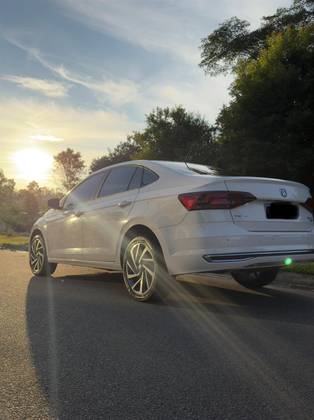 VOLKSWAGEN VIRTUS 1.6 MSI SENSE TOTAL FLEX AUTOMÁTICO
